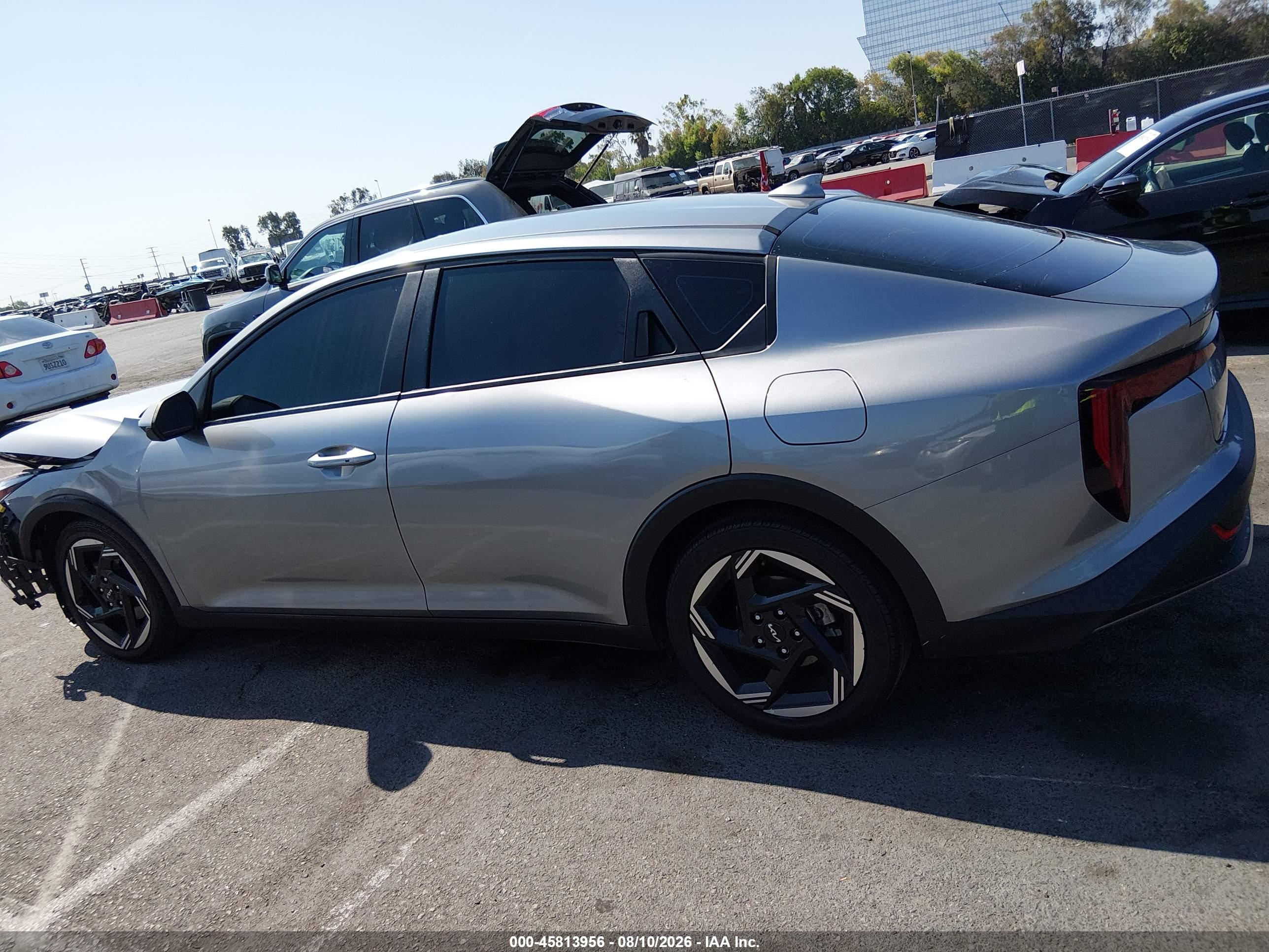 2025 KIA K4 EX