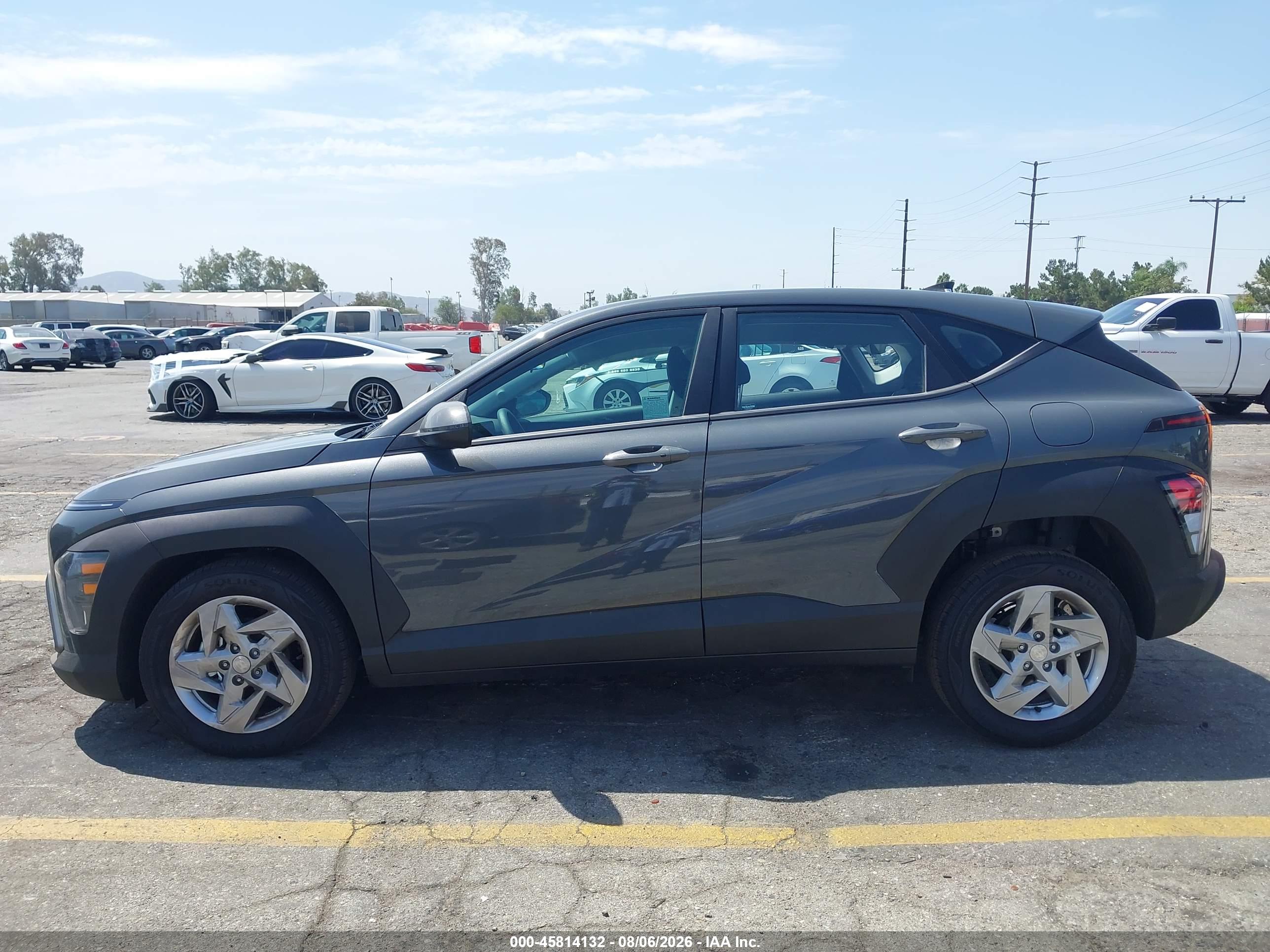 2026 HYUNDAI KONA SE