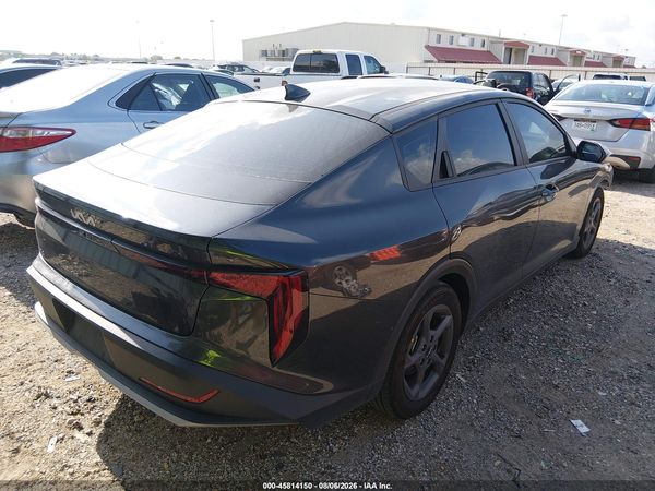 2025 KIA K4 LXS