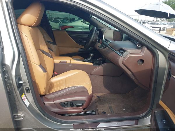 2019 LEXUS ES 350 LUXURY