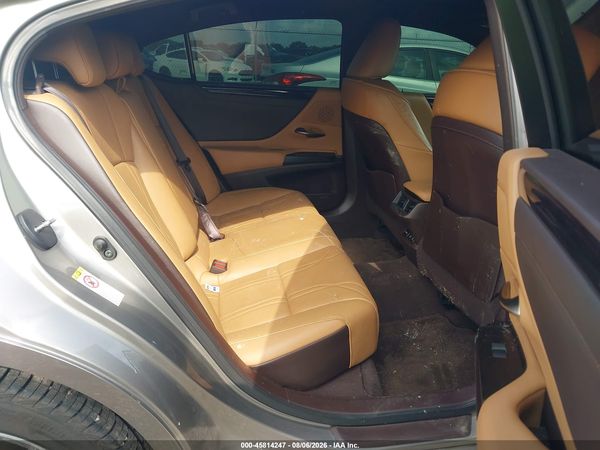2019 LEXUS ES 350 LUXURY