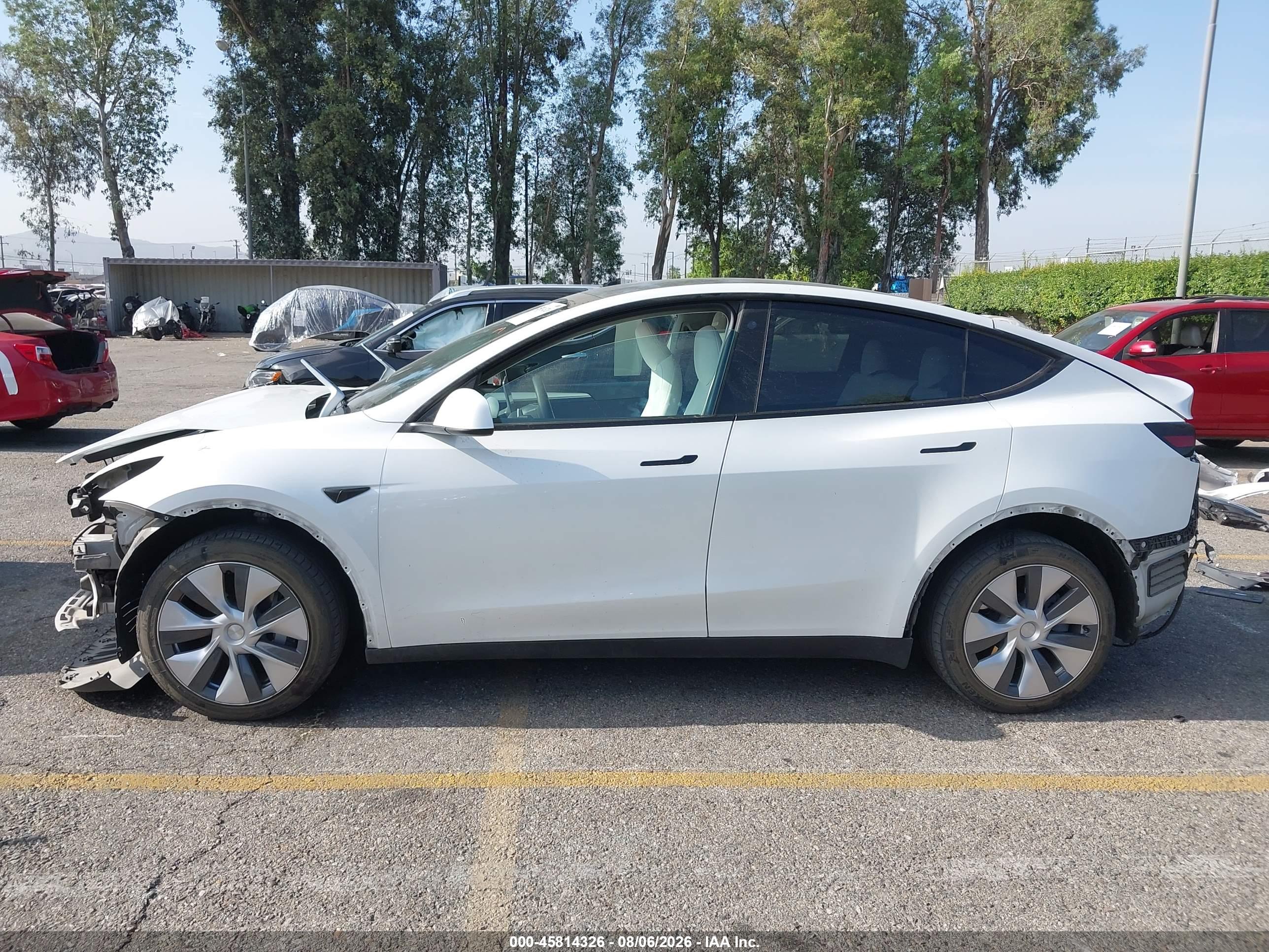 2023 TESLA MODEL Y
