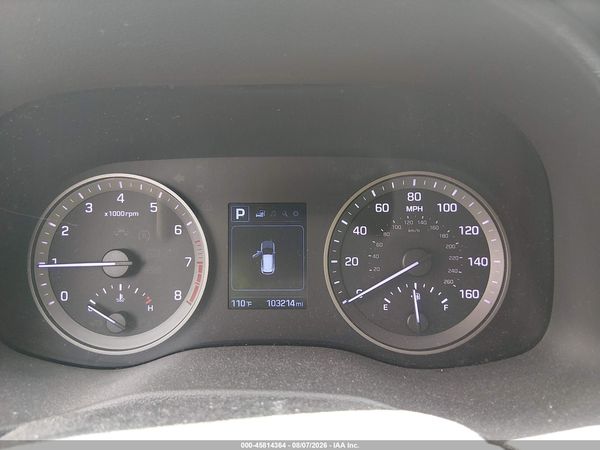 2017 HYUNDAI TUCSON SE