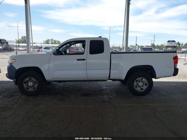 2016 TOYOTA TACOMA SR
