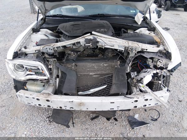 2015 CHRYSLER 300 LIMITED