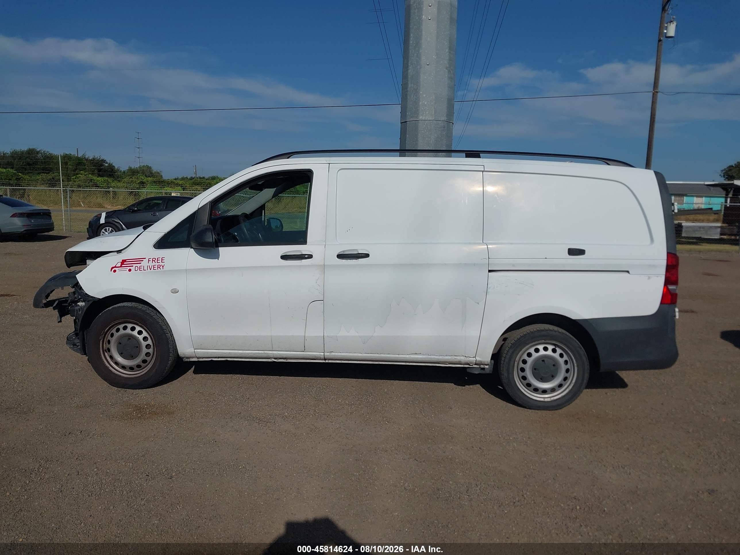 2018 MERCEDES-BENZ METRIS