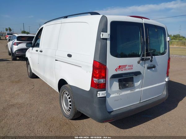 2018 MERCEDES-BENZ METRIS