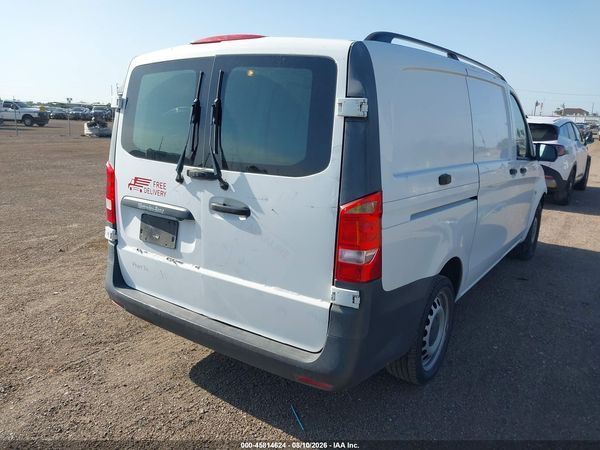 2018 MERCEDES-BENZ METRIS