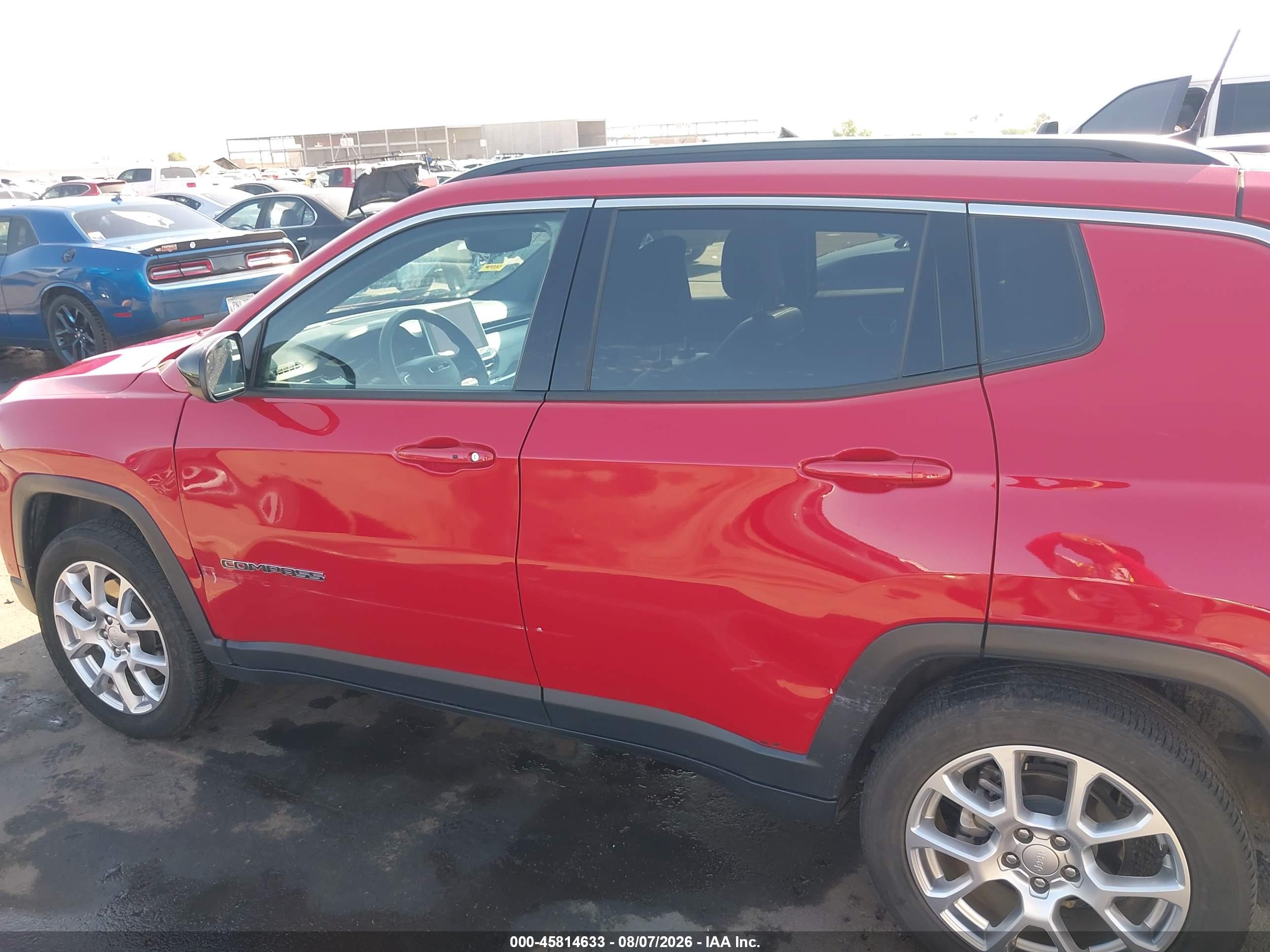 2023 JEEP COMPASS LATITUDE LUX FWD