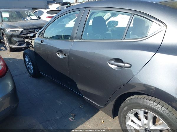 2016 MAZDA MAZDA3 I SPORT