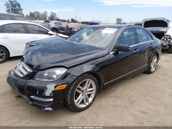 2013 MERCEDES-BENZ C 250 SPORT