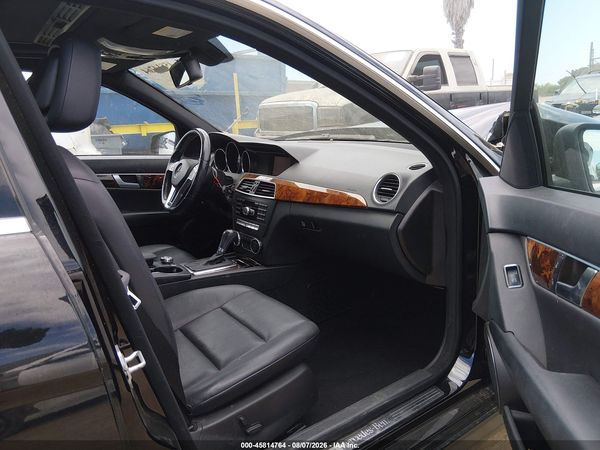 2013 MERCEDES-BENZ C 250 SPORT