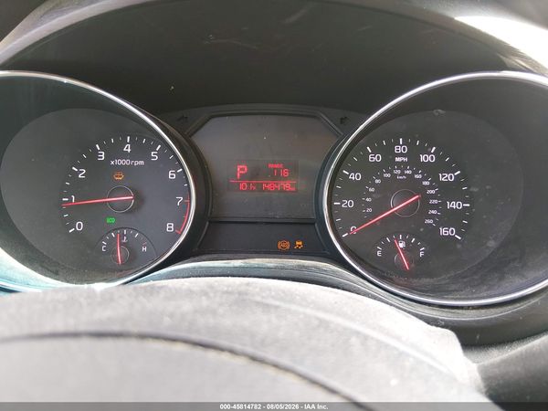 2016 KIA SEDONA LX
