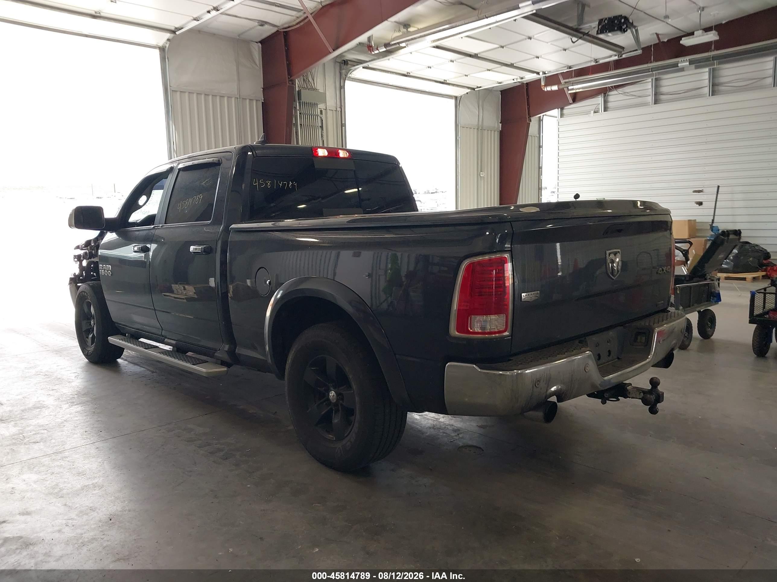 2018 RAM 1500 LARAMIE  4X4 6'4 BOX