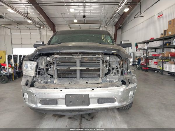 2018 RAM 1500 LARAMIE  4X4 6'4 BOX