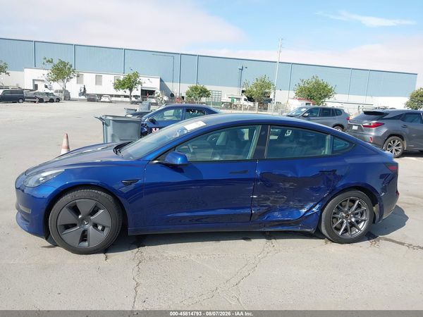 2022 TESLA MODEL 3