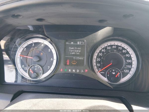 2024 RAM 1500 CLASSIC SLT  4X2 6'4 BOX
