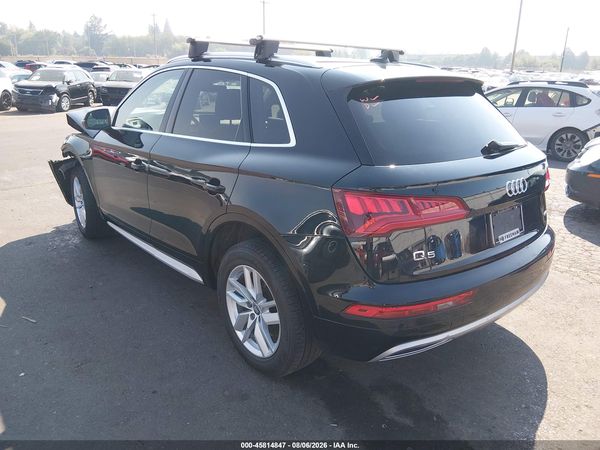 2020 AUDI Q5 quattro Premium
