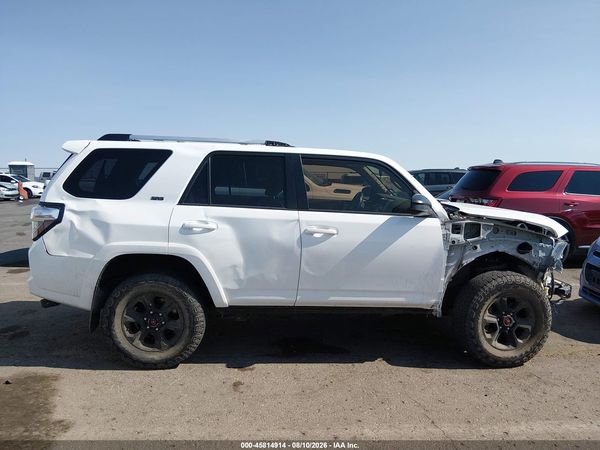 2019 TOYOTA 4RUNNER SR5
