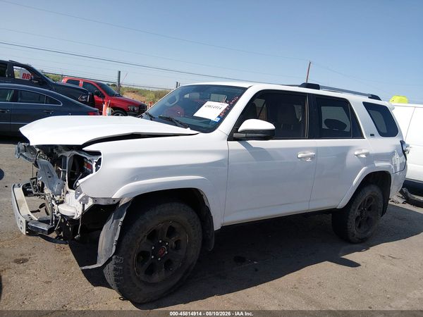 2019 TOYOTA 4RUNNER SR5