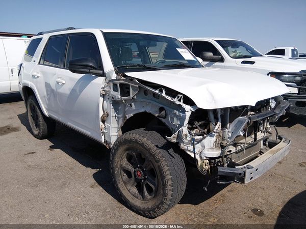 2019 TOYOTA 4RUNNER SR5