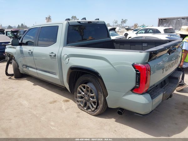2025 TOYOTA TUNDRA PLATINUM