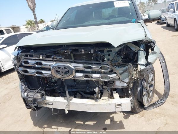 2025 TOYOTA TUNDRA PLATINUM
