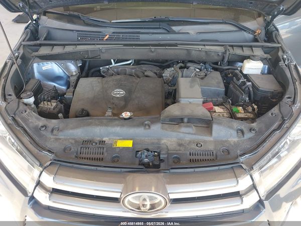 2018 TOYOTA HIGHLANDER LIMITED