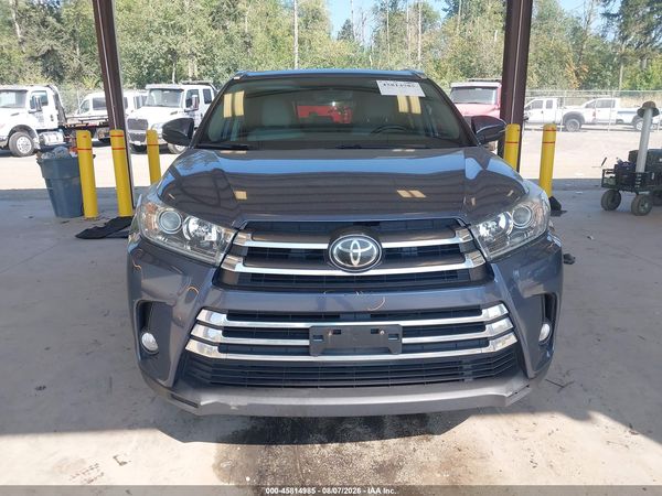 2018 TOYOTA HIGHLANDER LIMITED