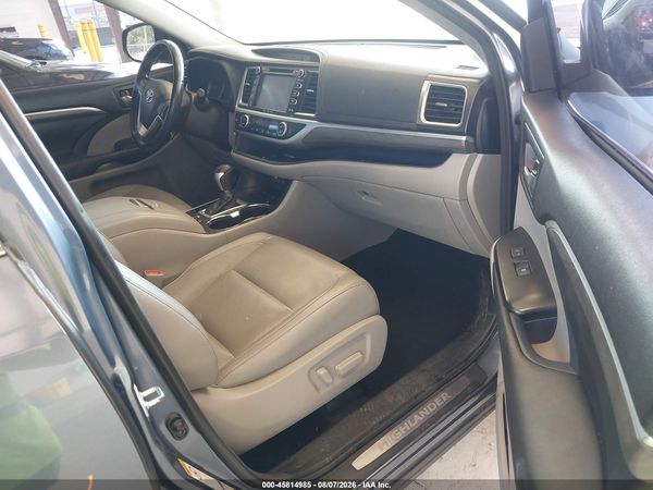 2018 TOYOTA HIGHLANDER LIMITED