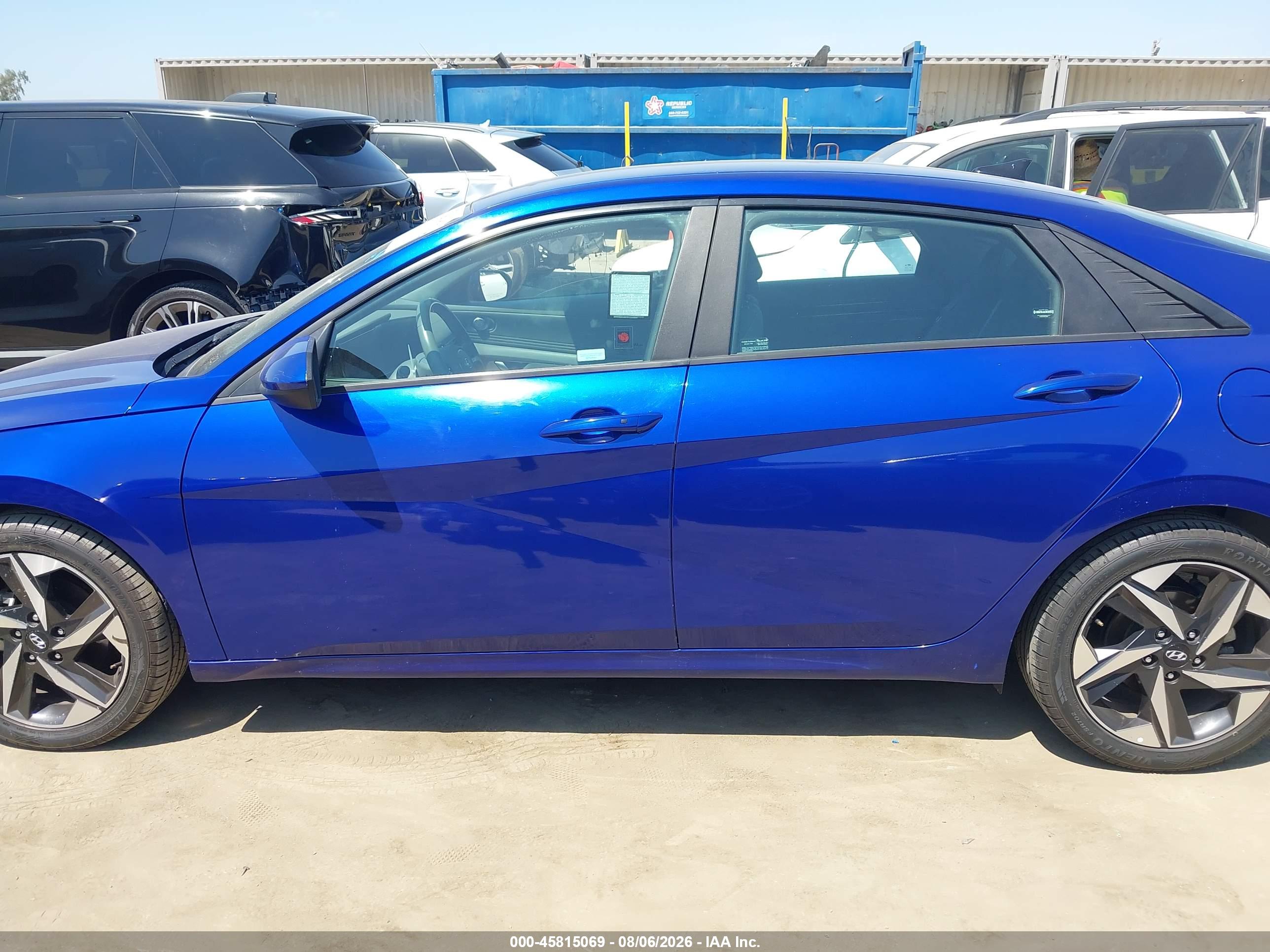 2023 HYUNDAI ELANTRA SEL