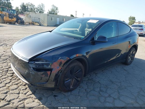 2026 TESLA MODEL Y