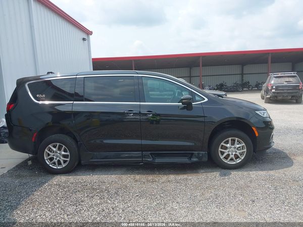 2023 CHRYSLER PACIFICA TOURING