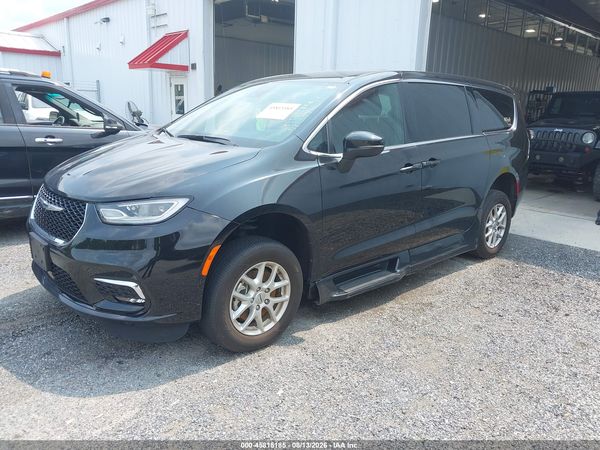 2023 CHRYSLER PACIFICA TOURING