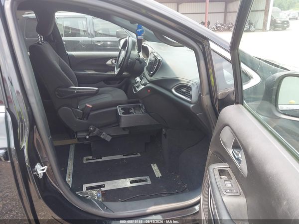 2023 CHRYSLER PACIFICA TOURING