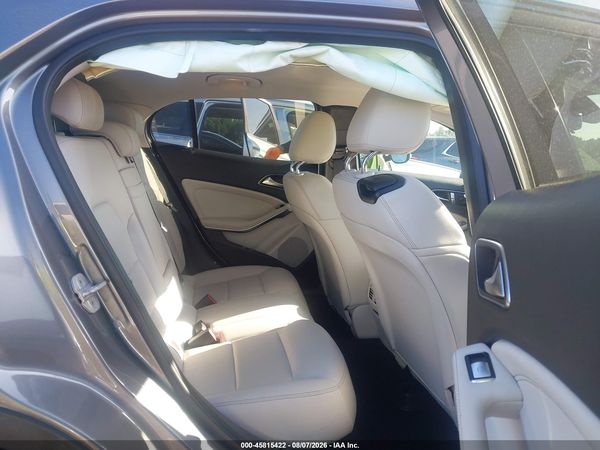 2016 MERCEDES-BENZ GLA 250 GLA250