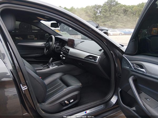 2019 BMW 540I