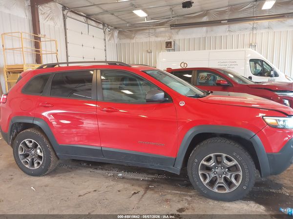 2019 JEEP CHEROKEE TRAILHAWK 4X4