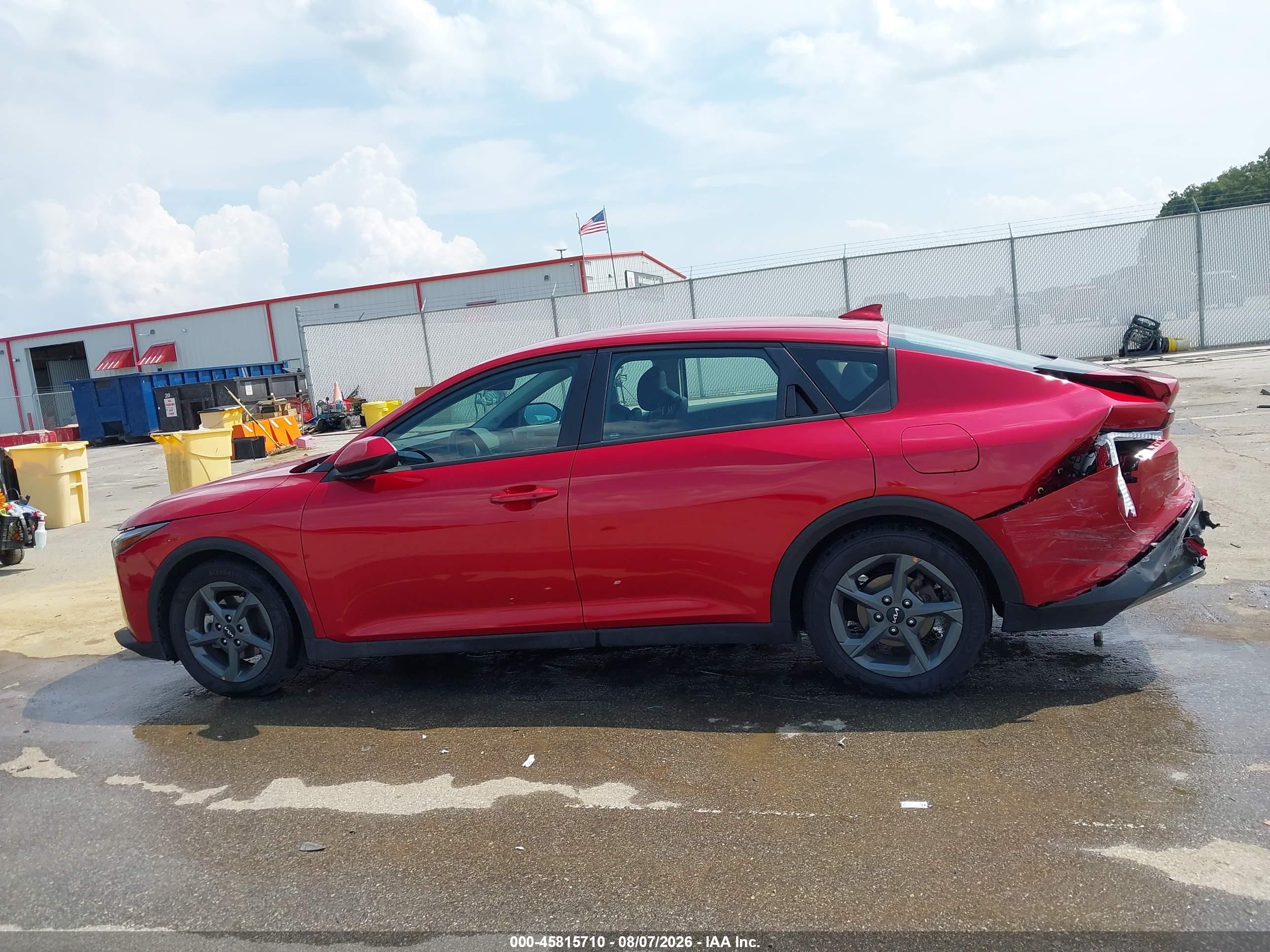 2025 KIA K4 LXS