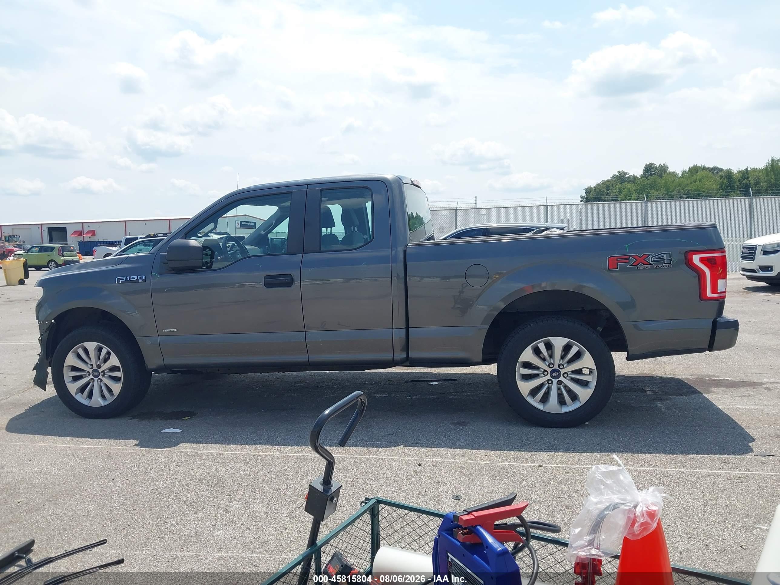 2017 FORD F-150 XL