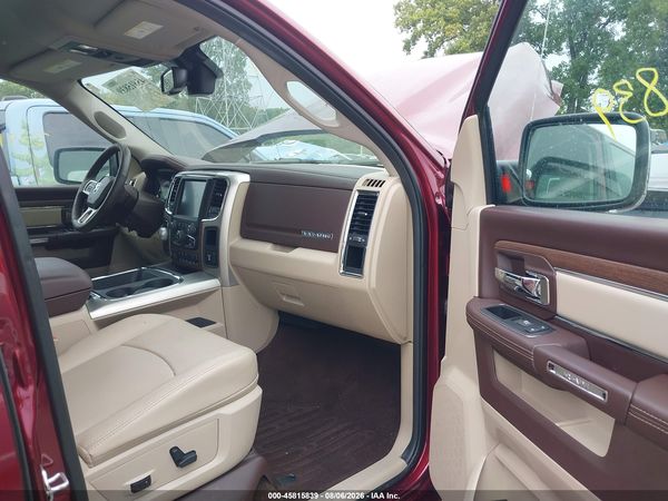 2017 RAM 1500 LARAMIE  4X4 5'7 BOX