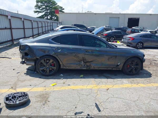 2022 GENESIS G70 3.3T RWD