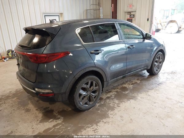 2022 KIA SPORTAGE LX