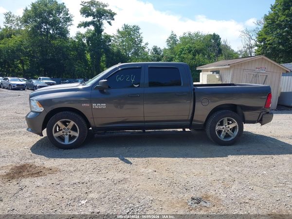 2018 RAM 1500 EXPRESS  4X4 5'7 BOX