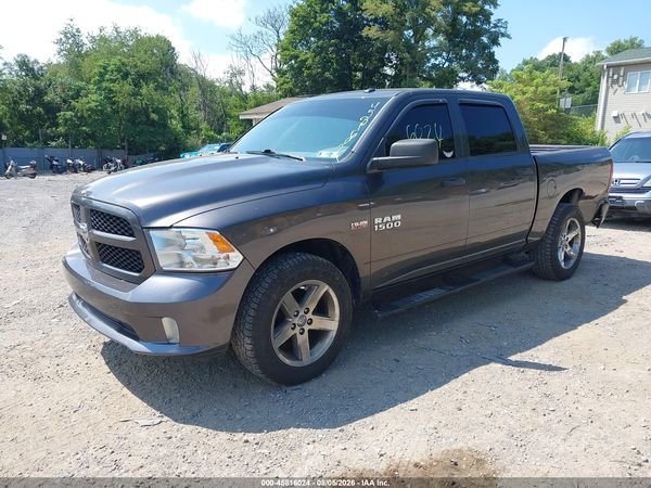 2018 RAM 1500 EXPRESS  4X4 5'7 BOX