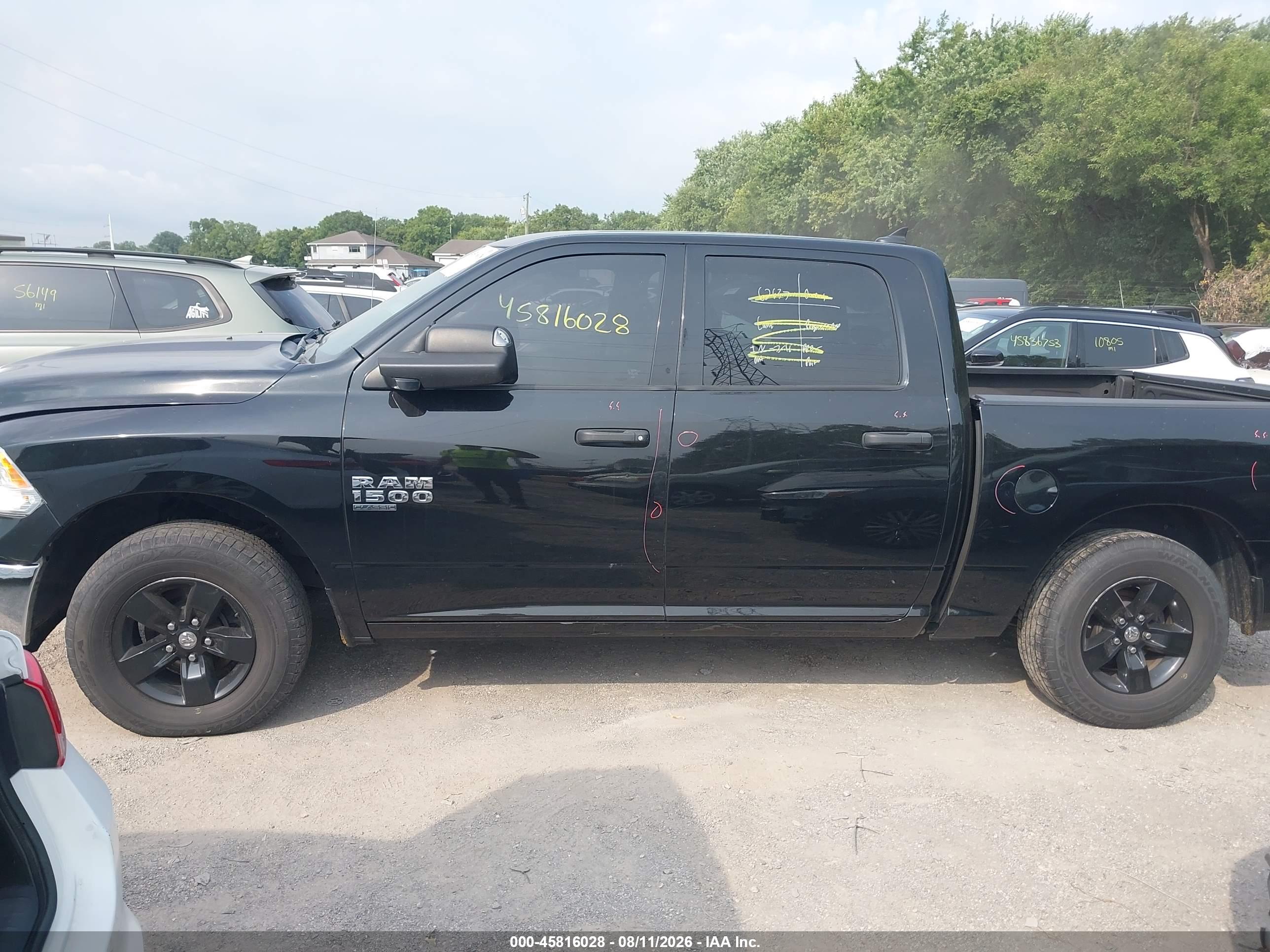 2022 RAM 1500 CLASSIC SLT  4X2 5'7 BOX