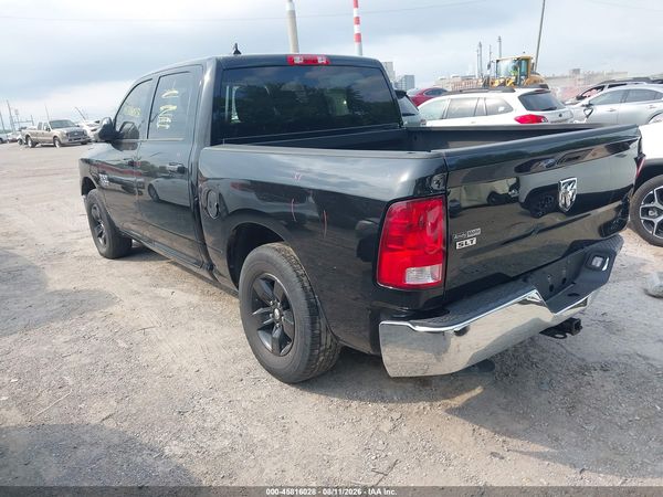 2022 RAM 1500 CLASSIC SLT  4X2 5'7 BOX