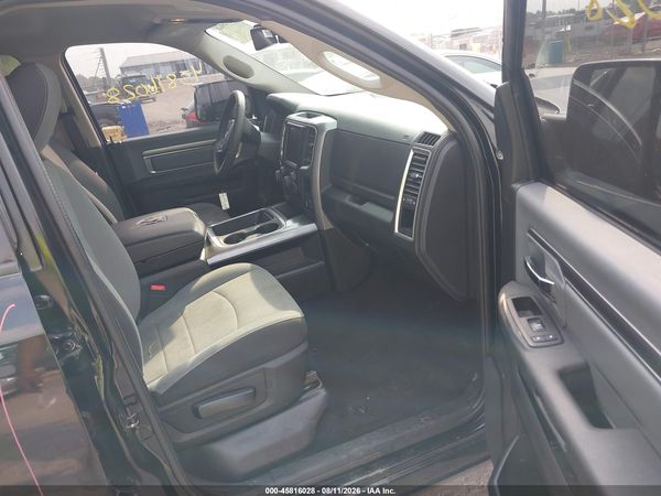 2022 RAM 1500 CLASSIC SLT  4X2 5'7 BOX