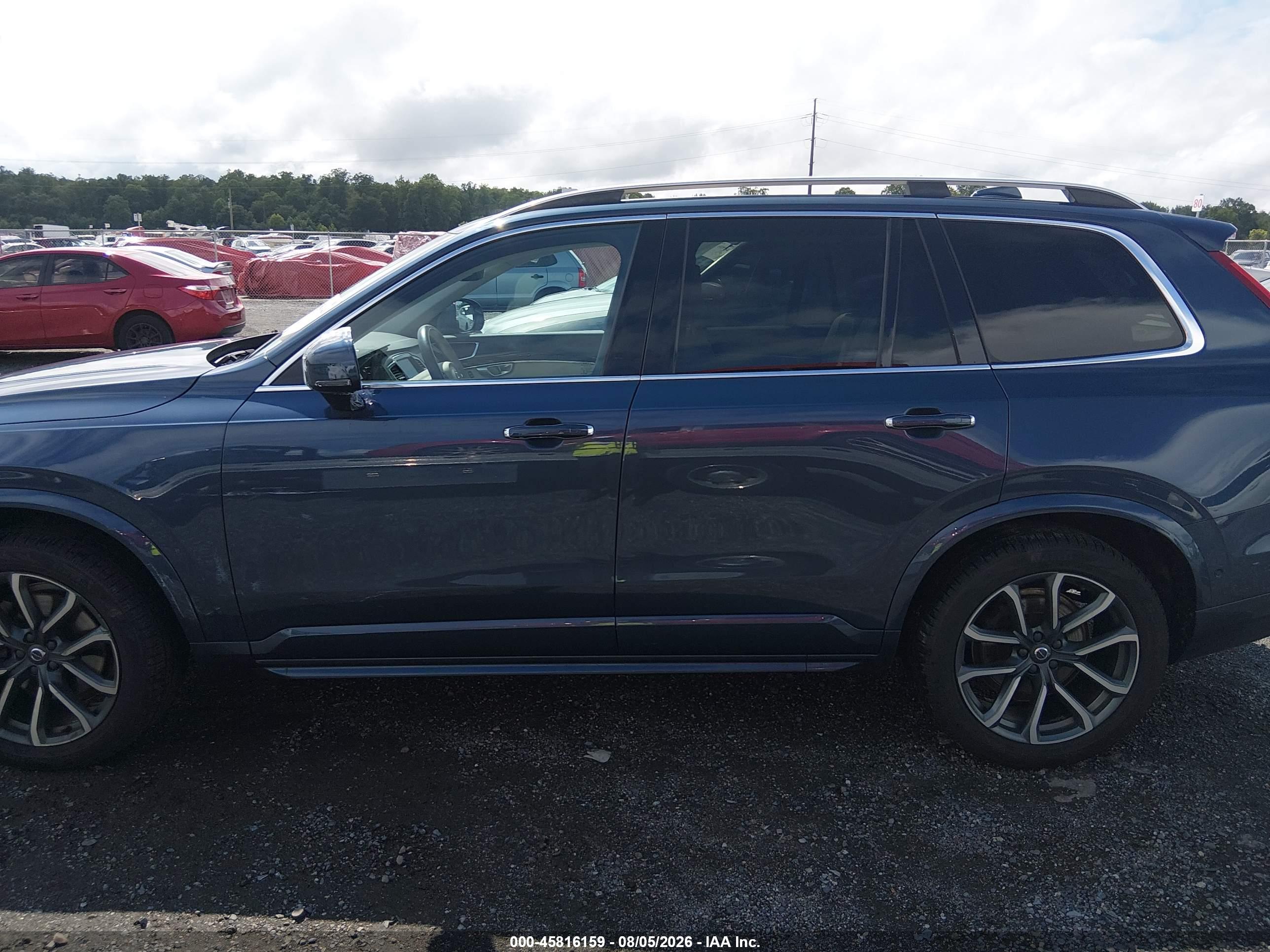 2018 VOLVO XC90 T6 MOMENTUM