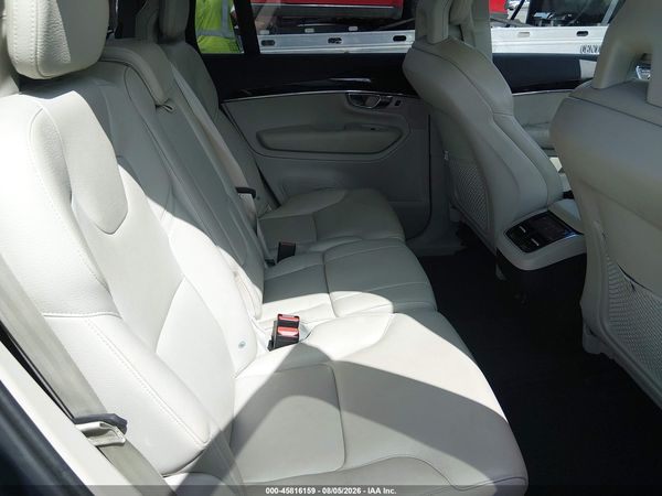 2018 VOLVO XC90 T6 MOMENTUM